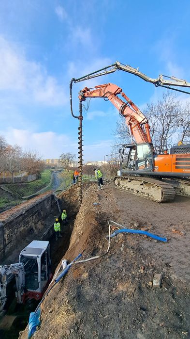 Palowanie pod domem, pale fundamentowe, mikropale palisady pale CFA