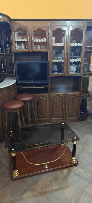 Móvel Bar em formato de canto