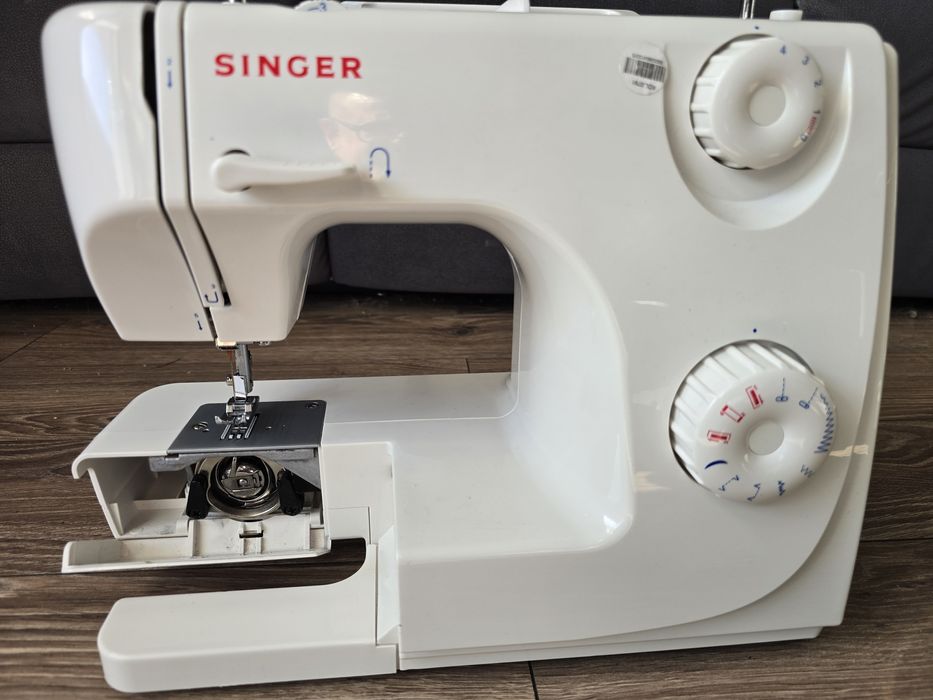 Maszyna do szycia Singer 8280