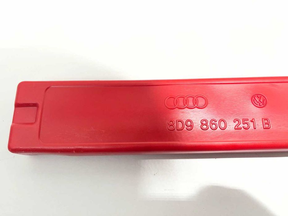 Triângulo de Sinalização / Emergência Original Audi / VW - GEKO