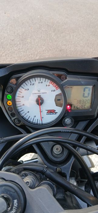 Vendo ou troco GSXR k7