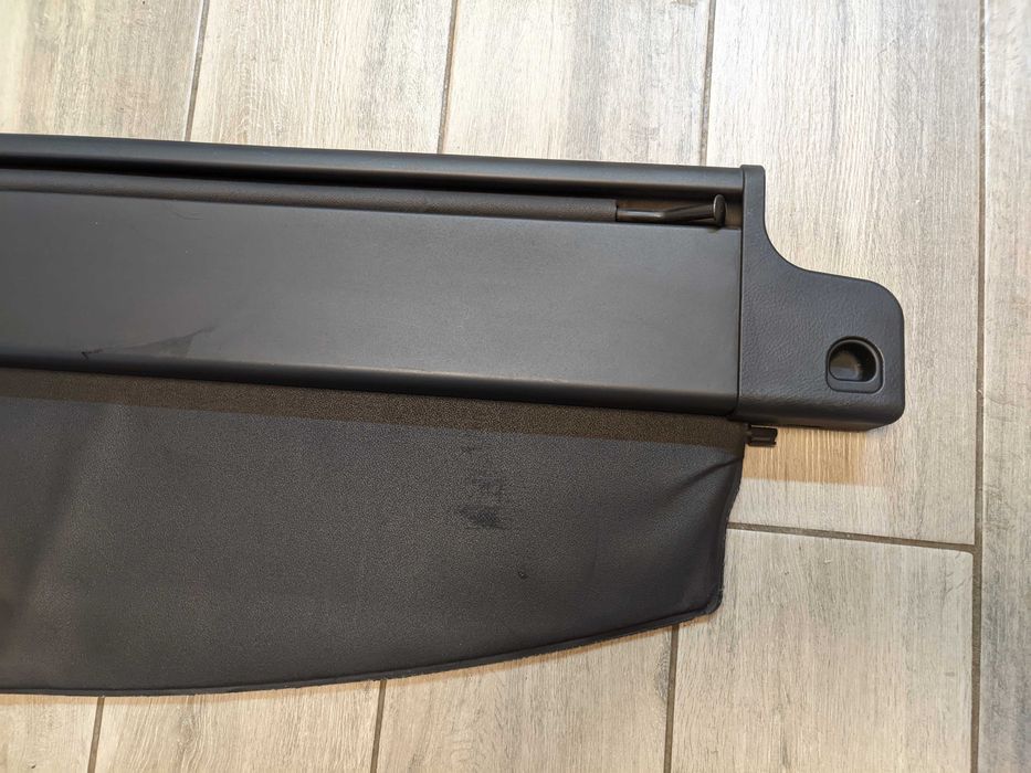 Шторка багажника Toyota Avensis Т250 универсал