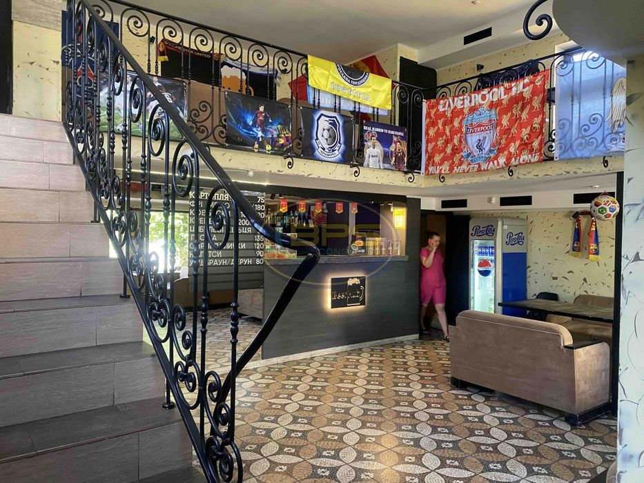 Продам окремо расташовану будівлю