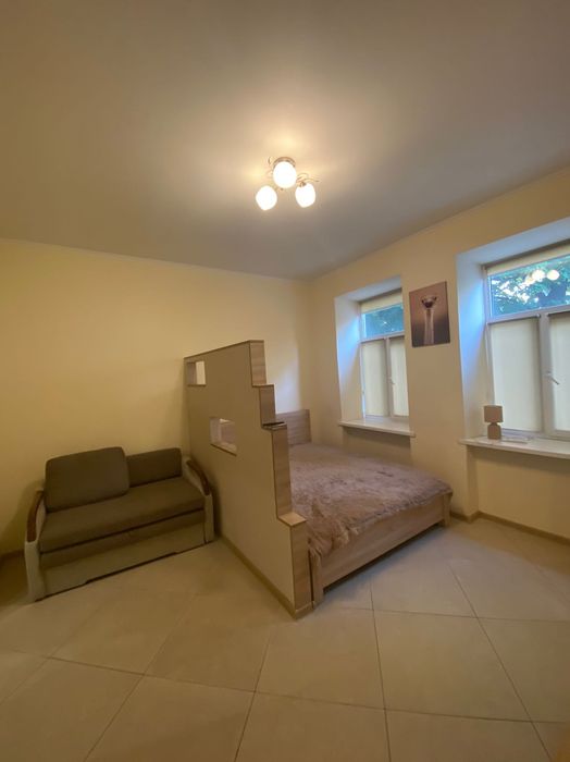 Комфортна та затишна квартира в центрі