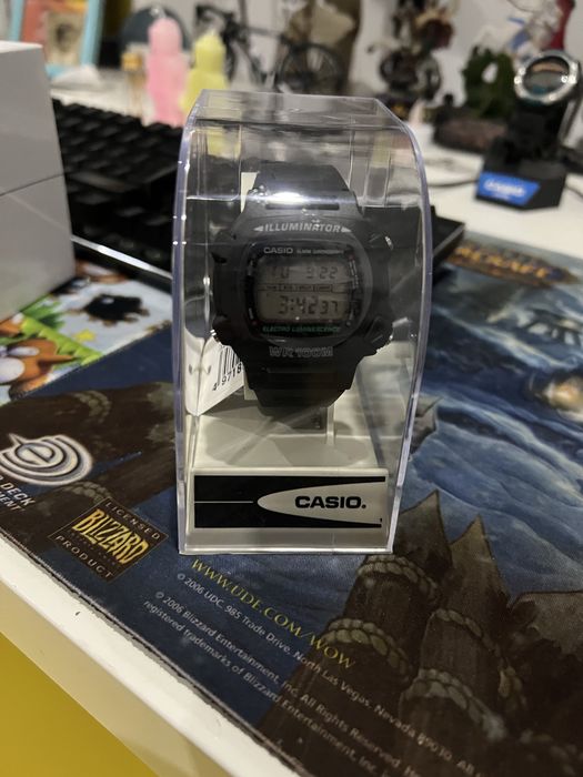 Casio retro w-740-1 VS novo