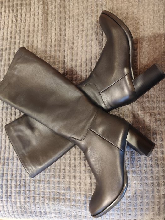 Sprzedam skórzane kozaki Derimod