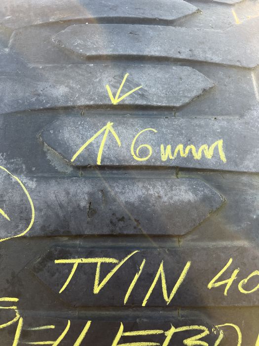 Opona używana 750/60R30,5