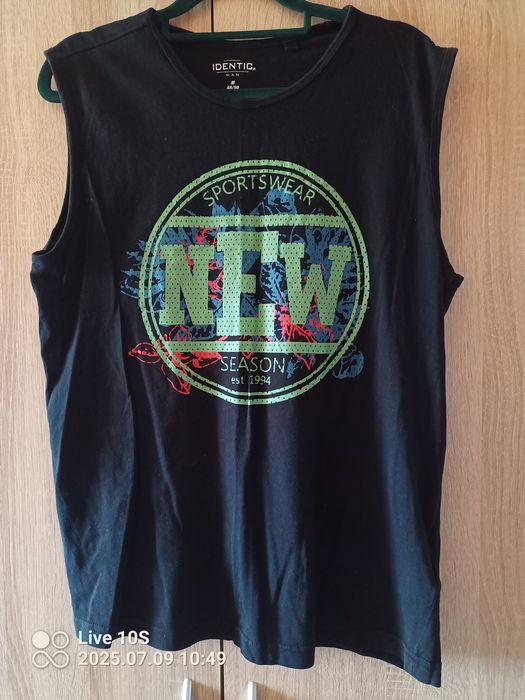 Koszulki dwie bokserki męskie rozmiar z metki L /52/54