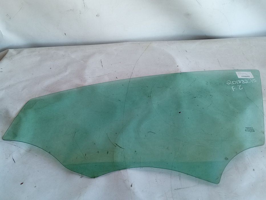 Vidro porta frente esquerda SEAT Leon (1P1)