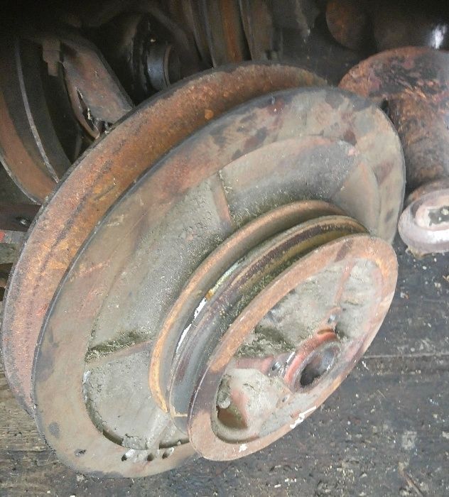 Koła kolo pasowe talerzowe młocarni odrzutnik wariator Z056 Z058 BIZON