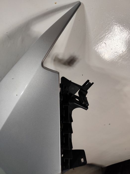 Seat Ibiza IV 6J Prawy Przód Przedni Błotnik LX7W Oryg WLKP