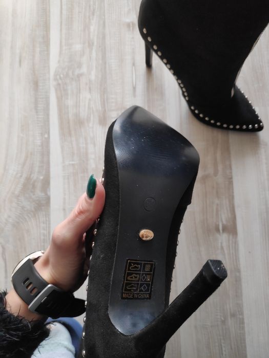 Buty damskie botki na szpilce dżety zamek czarne 38
