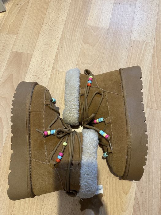 Продам женские зимние сапоги