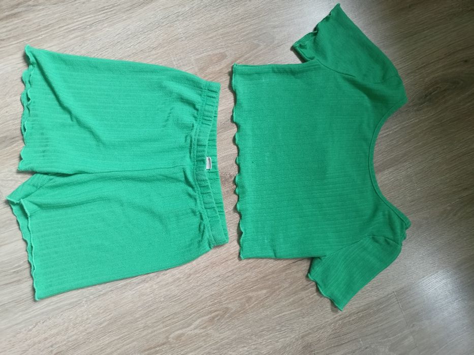 Komplet letni dla dziewczynki 152