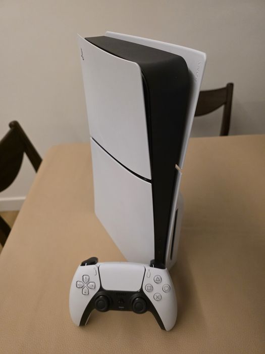 PS5 com leitor de discos 1TB