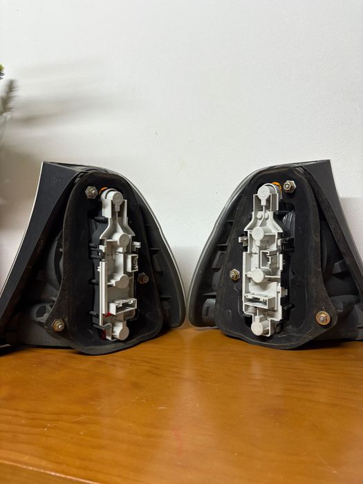 Farolins E46 Compact