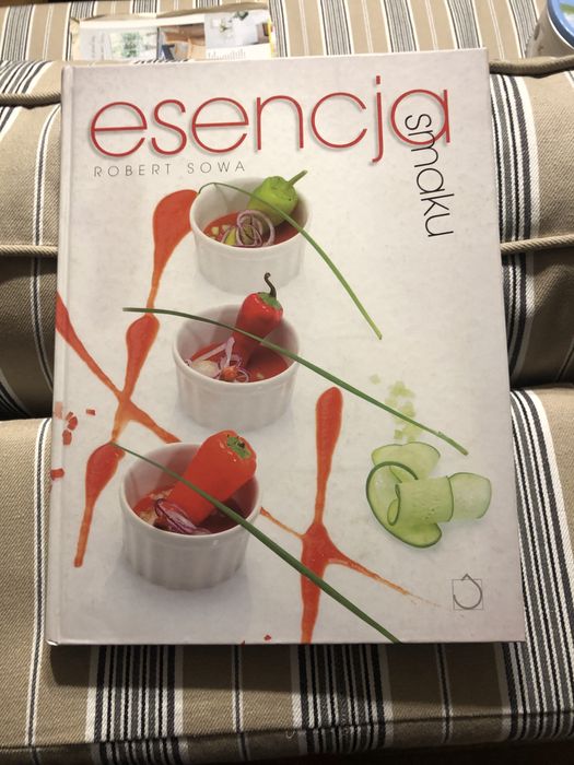 Książka z przepisami Roberta Sowy, 255 str