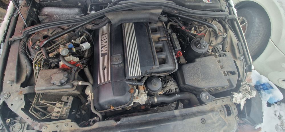 Silnik Kompletny BMW E60 E61 E46 E39 2.2i Benzyna 170km  351tkm