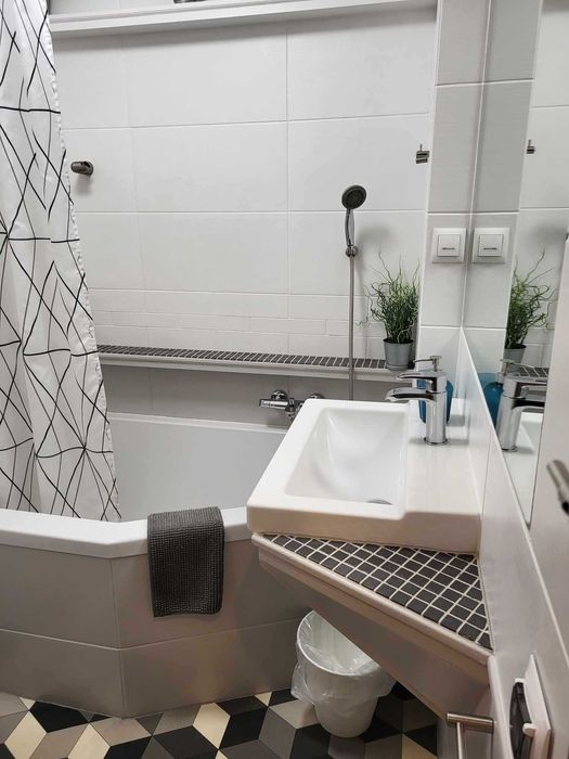 Klimatyczne mieszkanie 35,22m2 w centrum Gdyni, morze 7 minut, cisza.