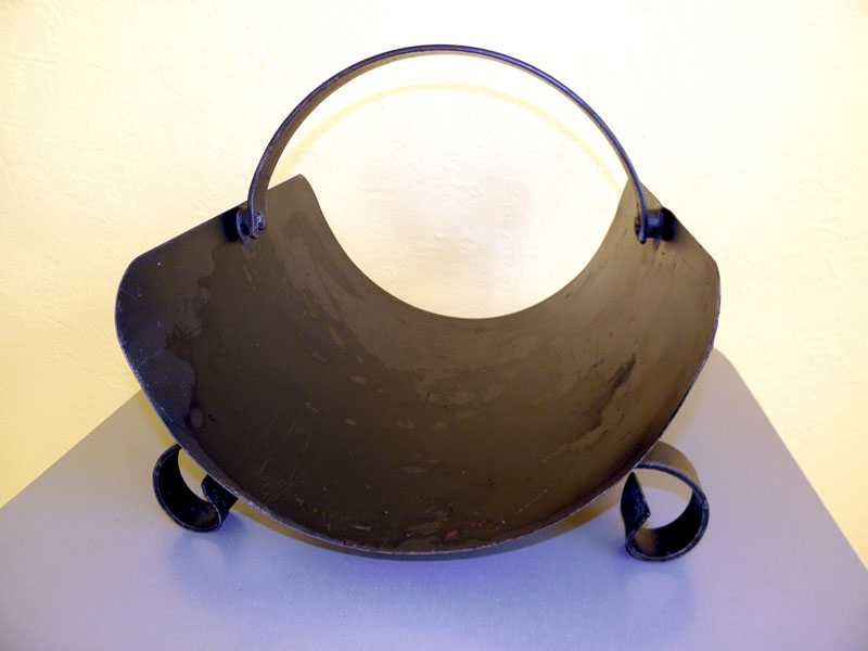 Kosz stojak nosidło do drewna na drewno kominkowe kuty rękodzieło