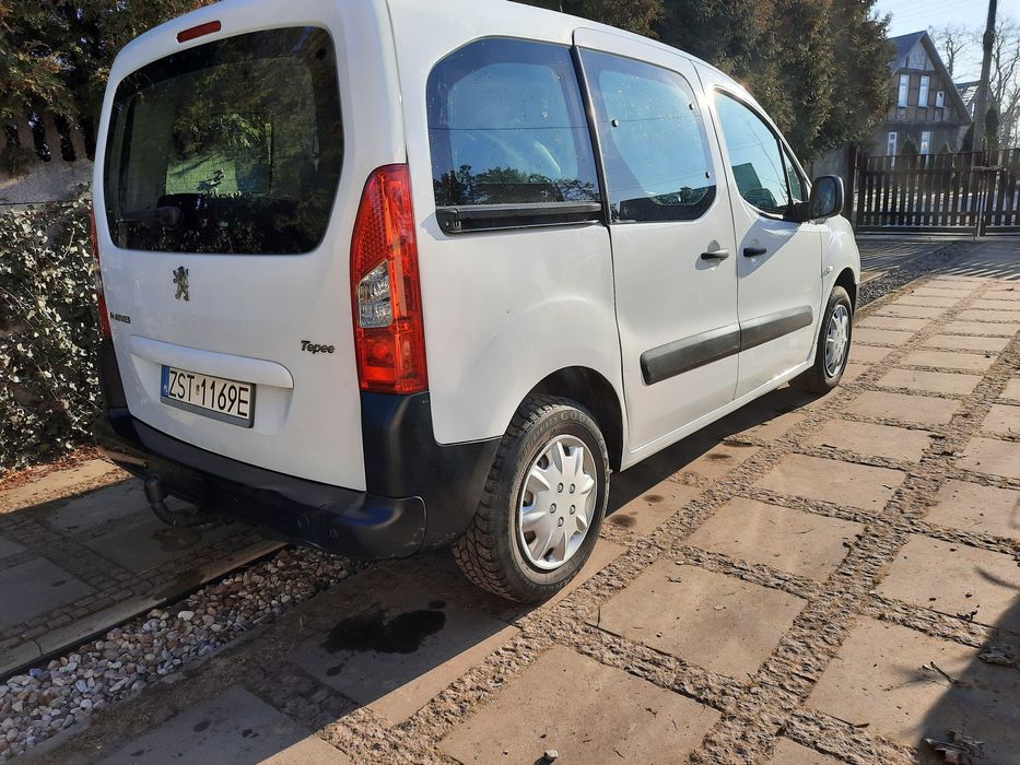 Sprzedam Peugeot Partner 2012r. Salon Polska.