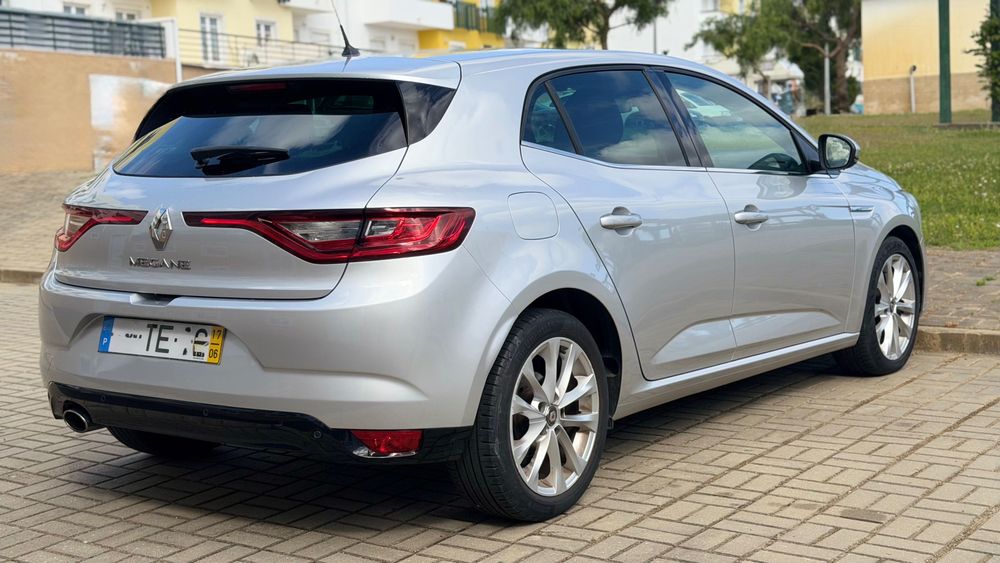 Renault Megane 1.2 TCe Intens 2017 Só 37.000kms como novo - Nacional único dono