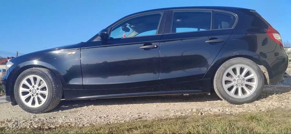 BMW seria 1 rok 2004