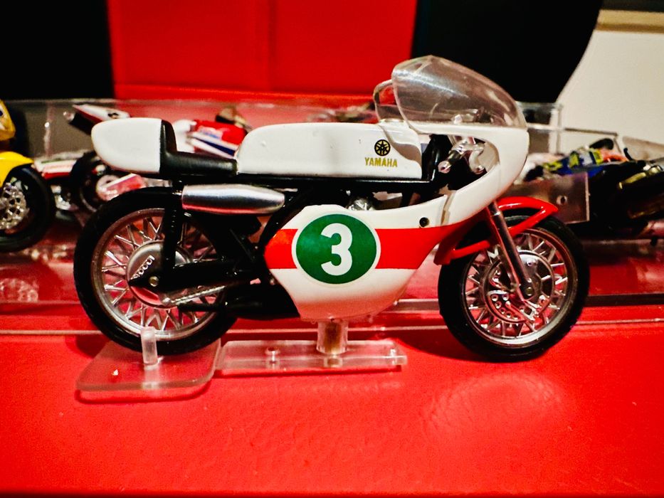 Coleção de motos (82 motos)