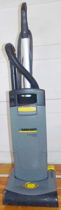 Odkurzacz kolumnowy Karcher CV 30/1
