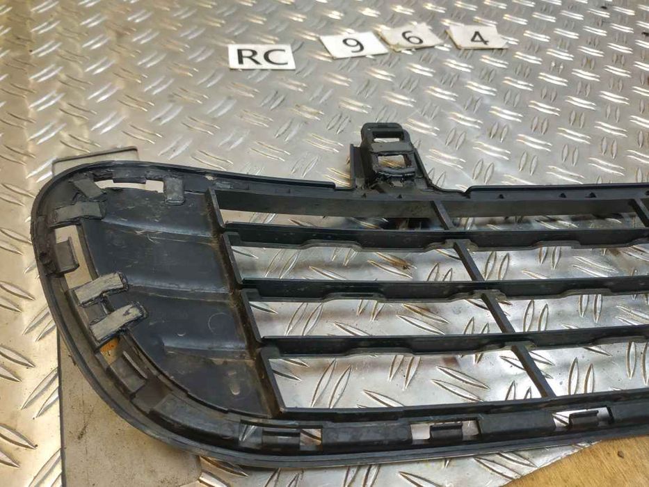 Hyundai/Kia Stonic 2017- решітка бампера перед RC0964 86560H8HA0