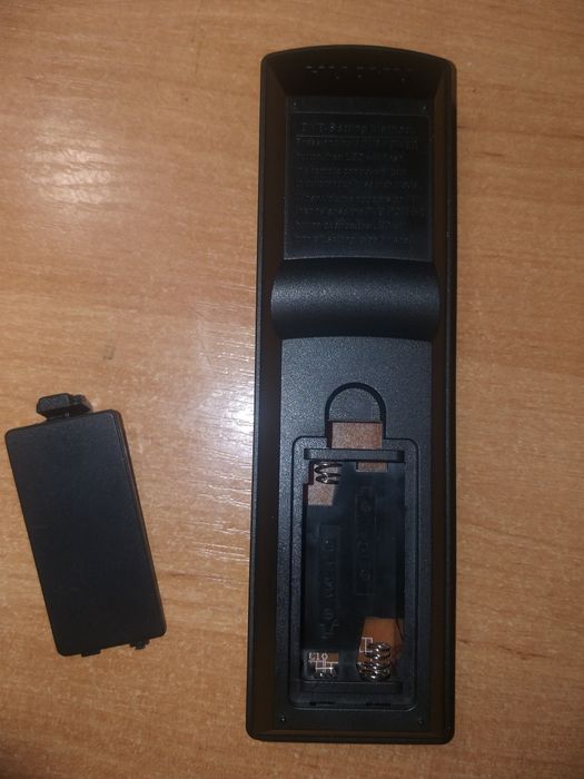 Продам пульт универсальный