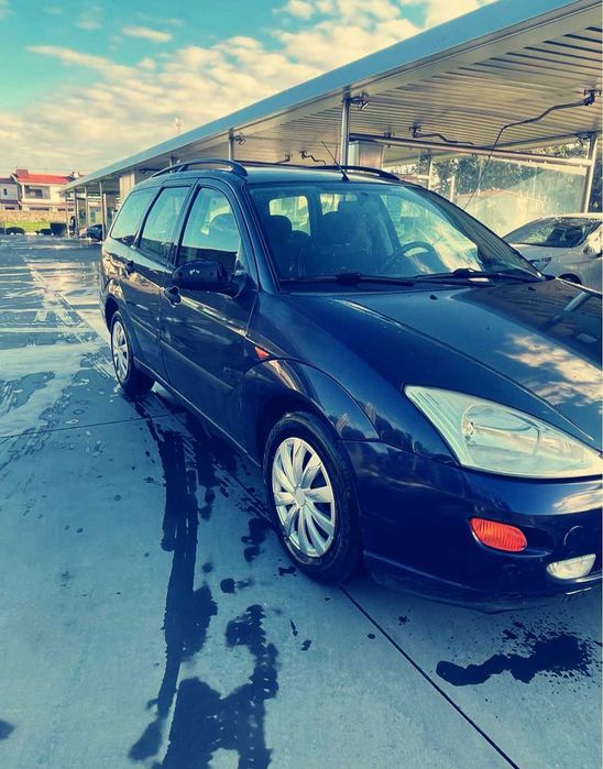 Vendo ford focus 1.8 tdi ano 2001