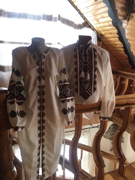 Парні вишиванки.