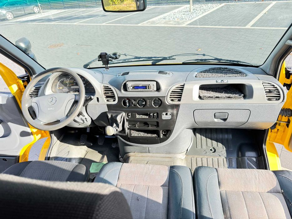 Mercedes-Benz Sprinter 2005