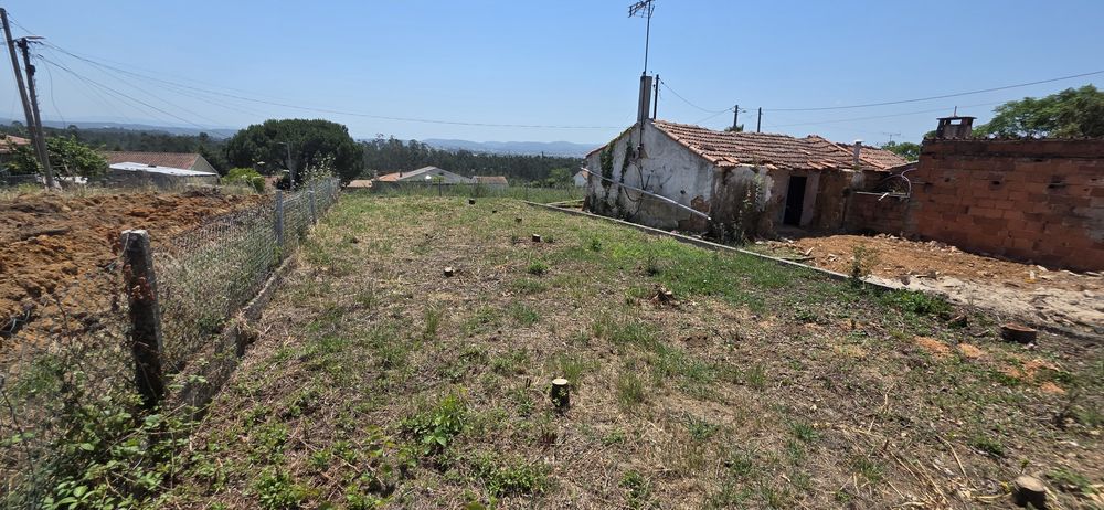 Moradia T3 Terrea com terreno