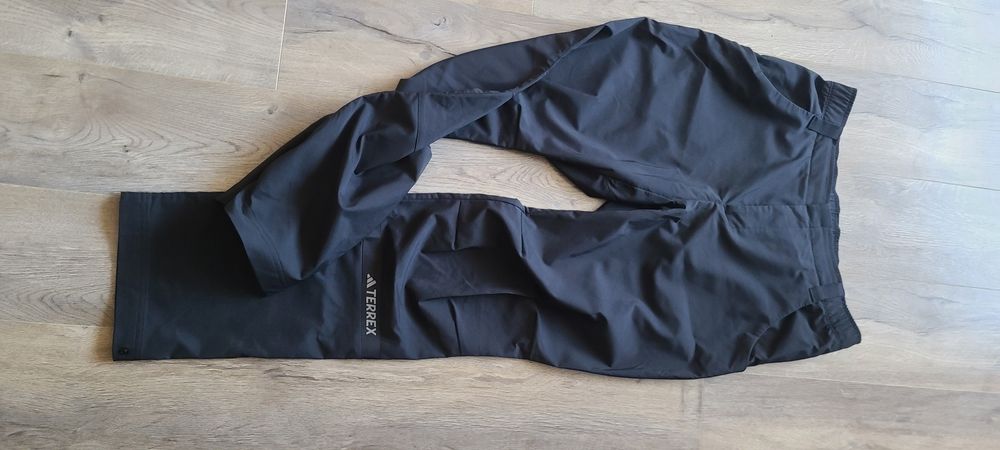штани adidas  Terrex