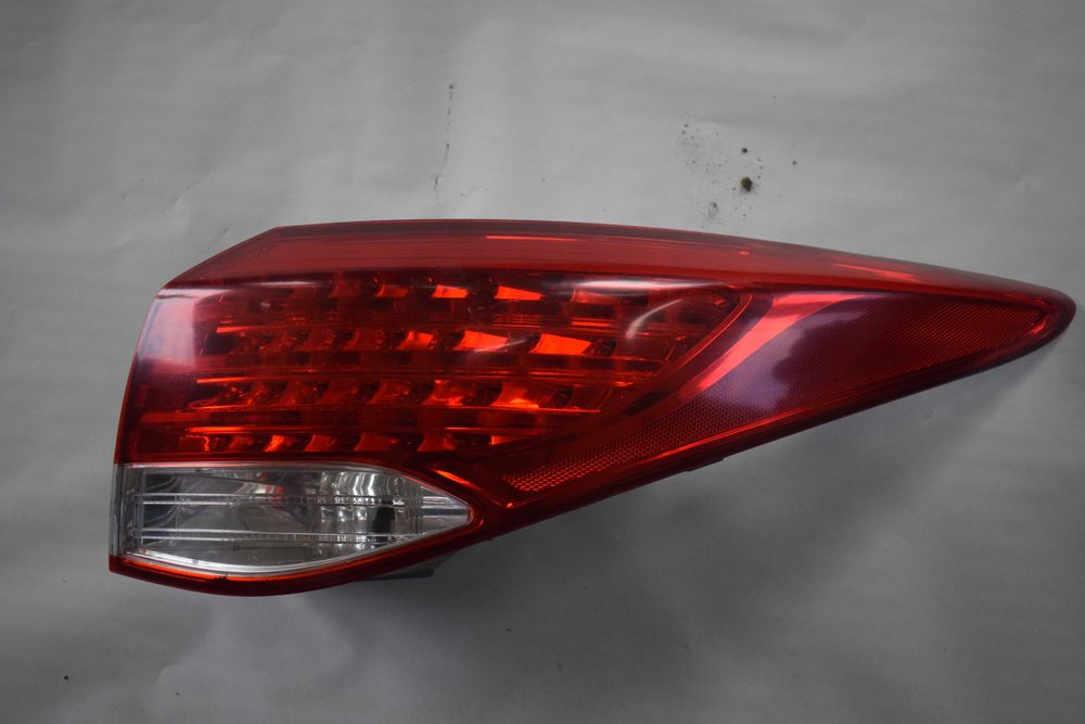 lampa led prawa tył tylna HYUNDAI I40 kombi 13R. europa
