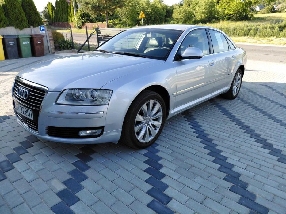 Audi A8 D3 3.0 TDI quattro 2010 – bardzo dobry stan