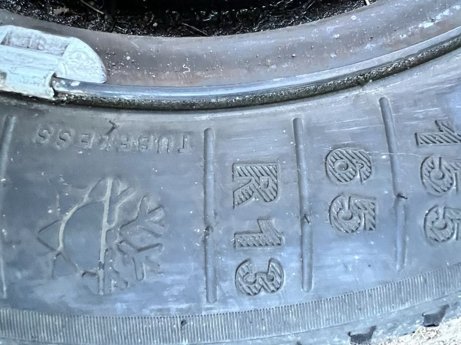 155/65R13 zima- 4 szt ładnych opon