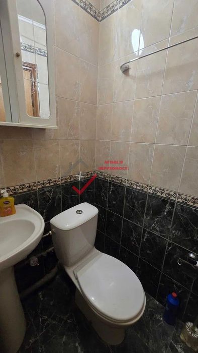 Продаж 2-кімнатної квартири в центрі міста