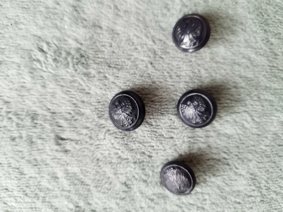 Guziki MO z orzełkiem bez korony