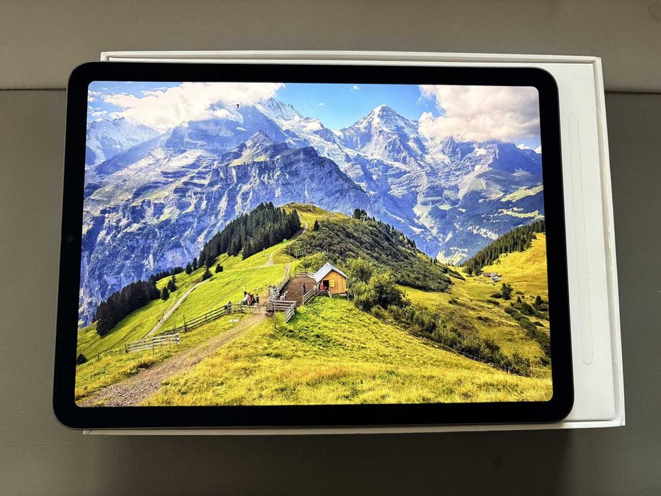 JAK NOWY iPad Air 5 M1 10,9" 64GB wifi szary BATERIA 99%