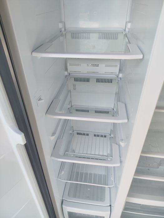 Wszystkie półki, balkoniki, szuflady do lodówki Beko GNE V122 X | Całe wnętrze!