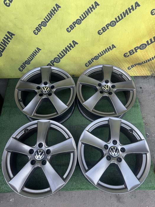Диски титани 5:112r17 Volkswagen Оригінал Комплект б/у