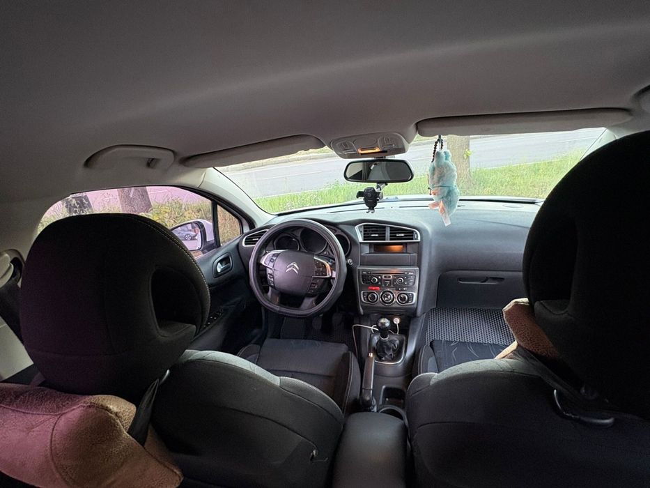 Citroen C4 2012 VIN VF7NC9HP0CY575077 фото оголошення 4 з 17