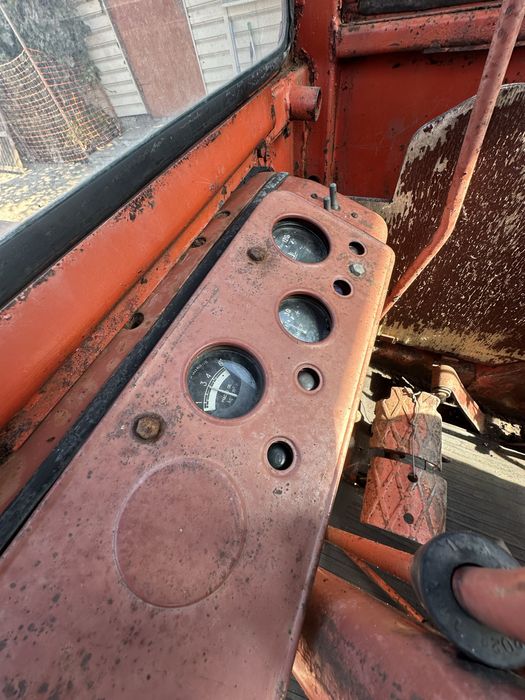 Продам трактор ВТЗ т 25