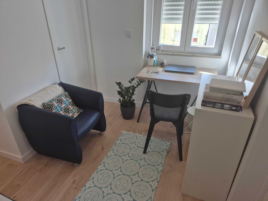 Quarto em Penha de França / Alto do Varejão, Lisboa