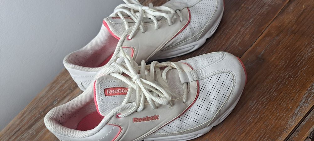 Ténis Reebok como novos