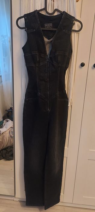 Kombinezon jeansowy guess