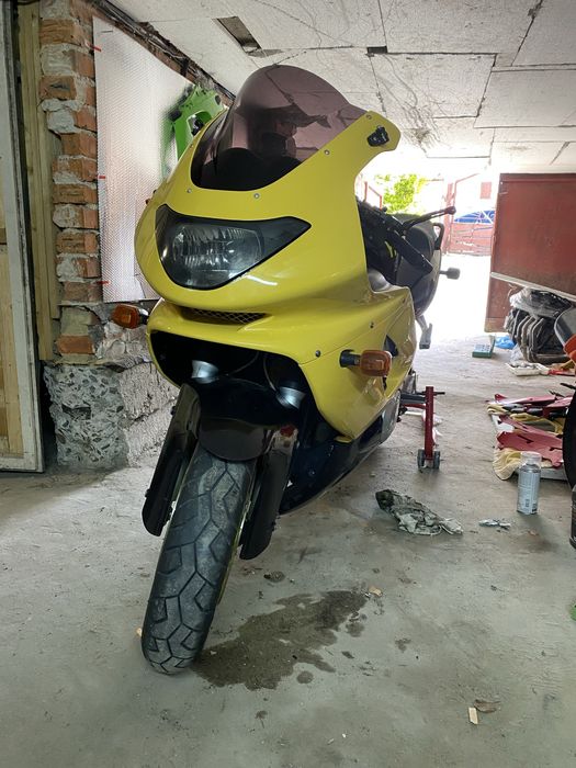 Yamaha yzf 600r.thundercat